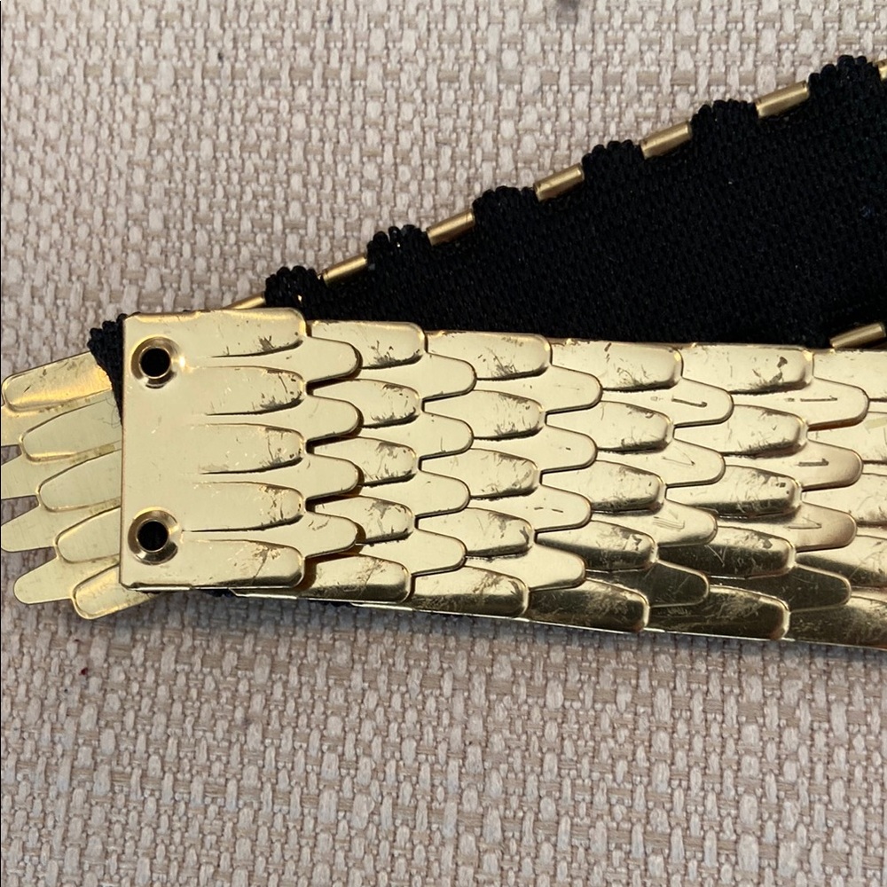 Vintage Gold Belt - Picture 4 of 13